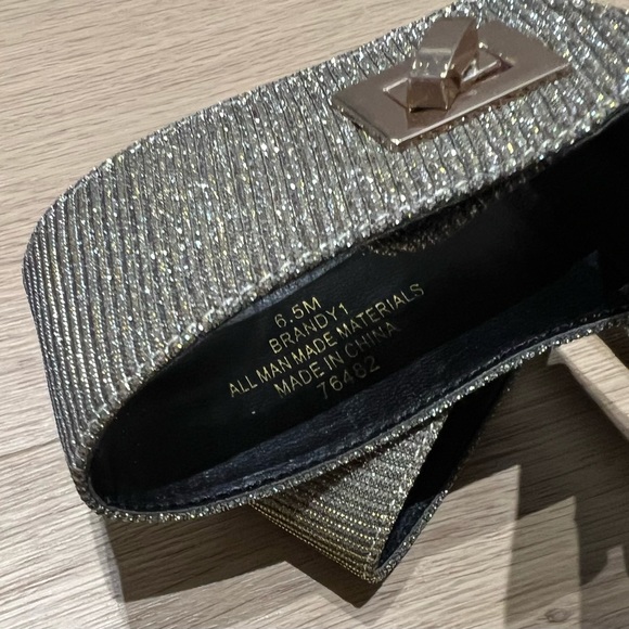 Nicole miller Stunning sparkling shoes perfect for the holidays - Picture 4 of 5